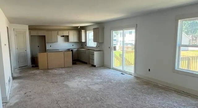 671 Waterford Village Drive Nw, Grand Rapids, MI 49534 - #3