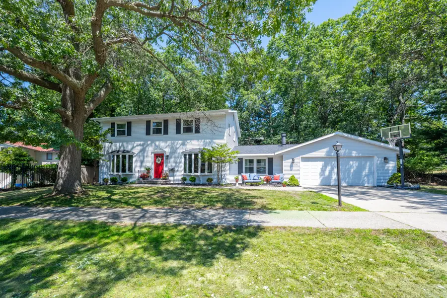 2240 Pleasant Hill Drive, Norton Shores, MI 49441 - #2