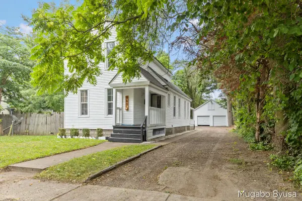 960 Temple Street Se, Grand Rapids, MI 49507
