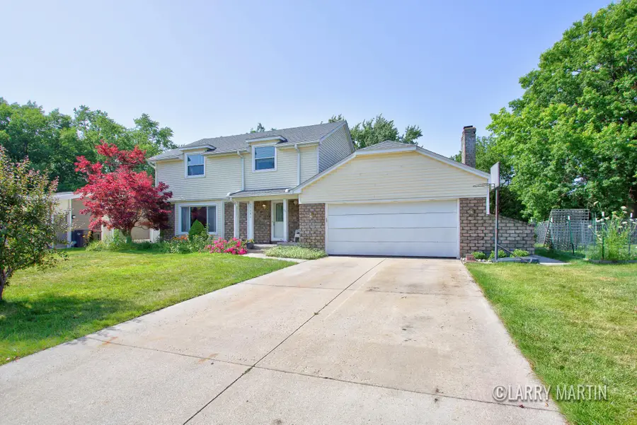 5316 Queensbury Drive Se, Grand Rapids, MI 49508 - #2