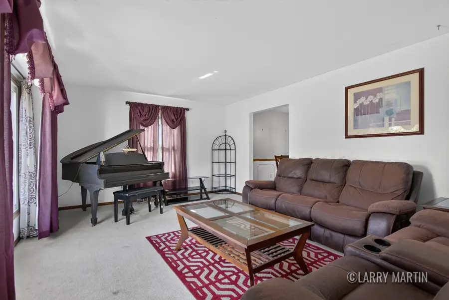 5316 Queensbury Drive Se, Grand Rapids, MI 49508 - #3