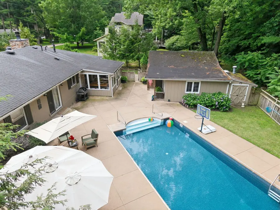 12150 Dunes Road, Sawyer, MI 49125 - #2