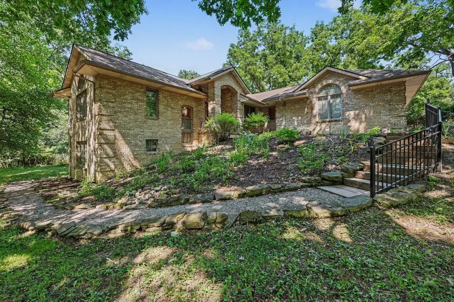 2220 Gale Road, Ann Arbor, MI 48105 - #2