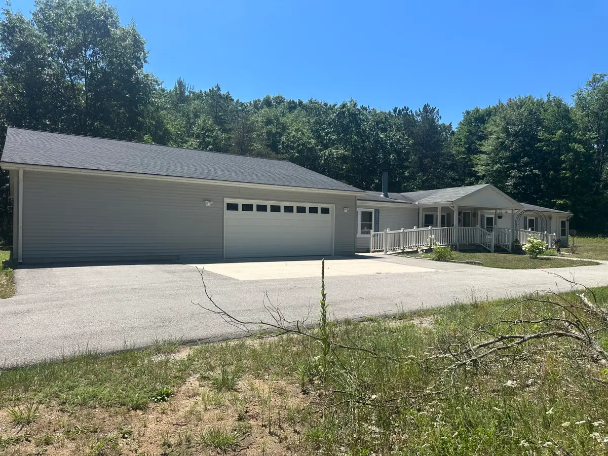 4932 E Polk Street, White Cloud, MI 49349 - #1