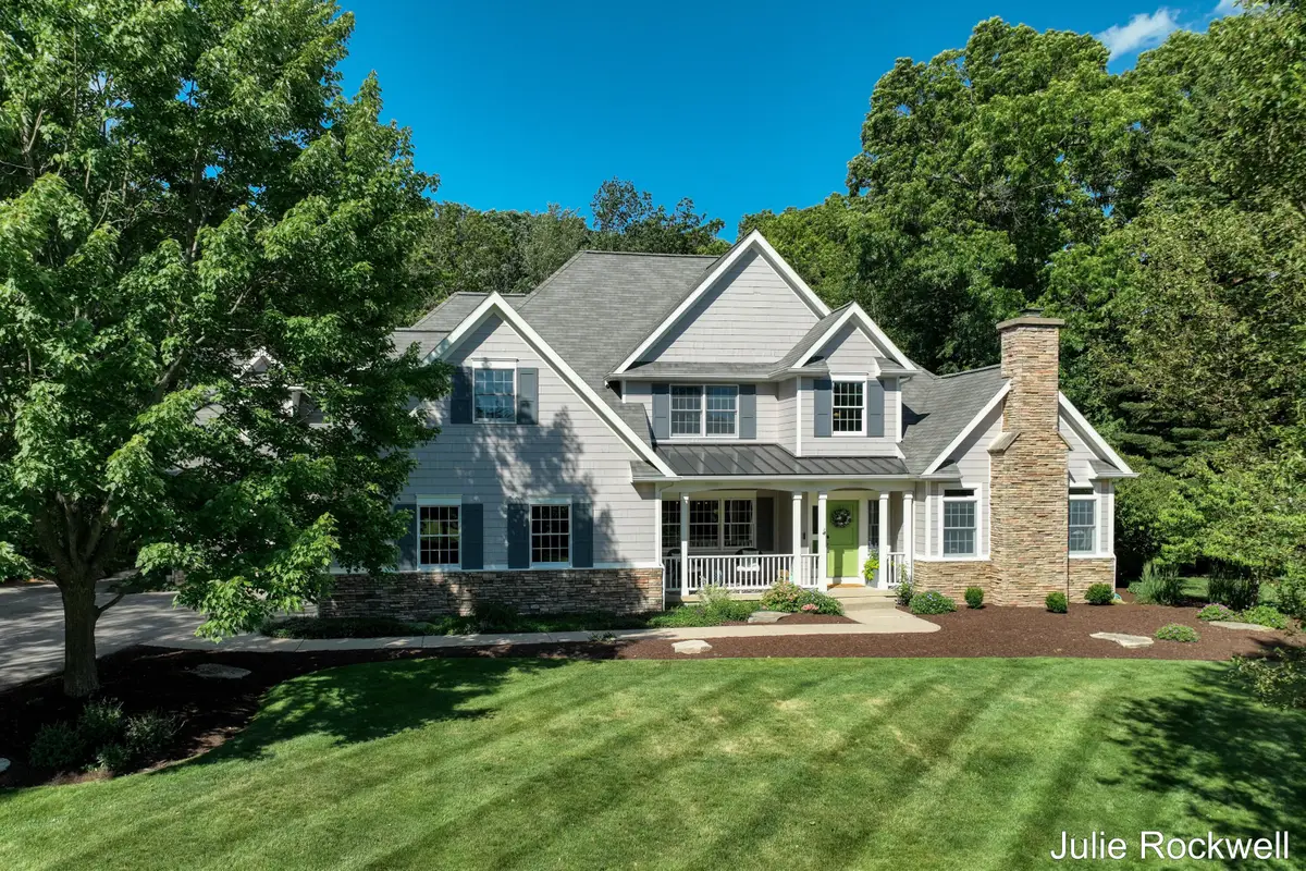 1720 Flowers Crossing Drive Ne, Grand Rapids, MI 49525 - #1