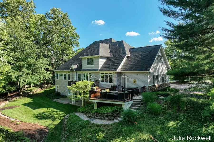 1720 Flowers Crossing Drive Ne, Grand Rapids, MI 49525 - #2