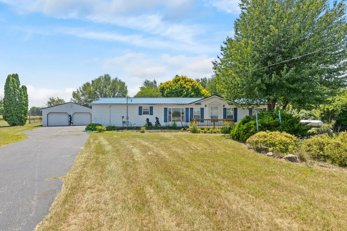 3839 Belding Road, Belding, MI 48809 - #1