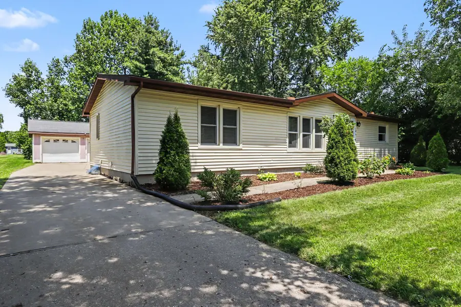 1005 S Ohio Court, Sturgis, MI 49091 - #3