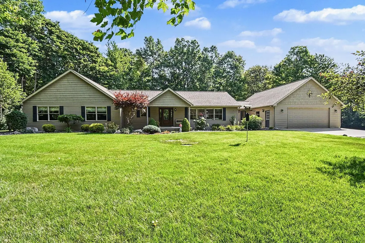 6333 Blackmar Road, Bridgeport, MI 48722 - #1