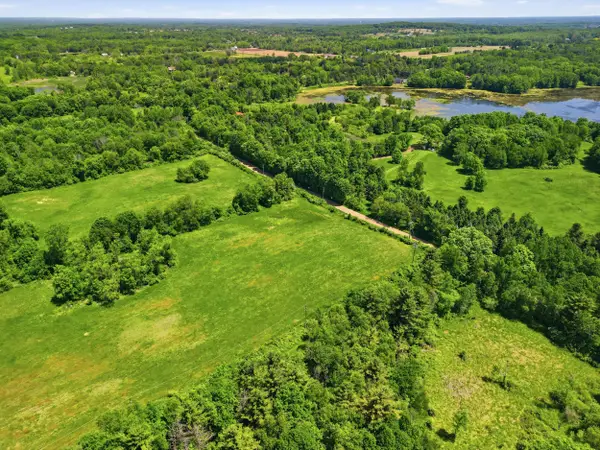 Hagerman Road, Leonard, MI 48367