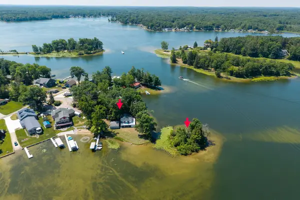 8664 Lynwood Lane, Mecosta, MI 49332