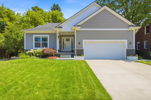23070 Meadowlark Street, Oak Park, MI 48237