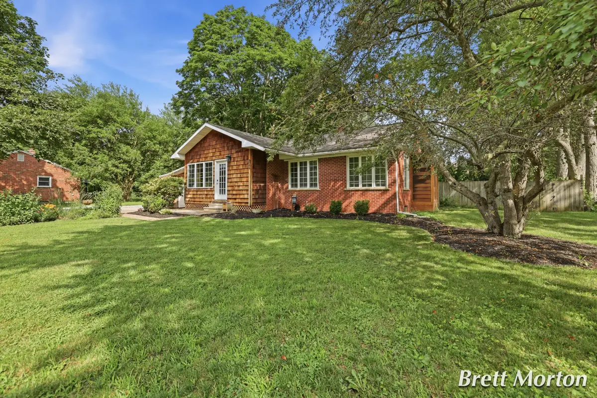 2304 Tecumseh River Road, Lansing, MI 48906 - #1
