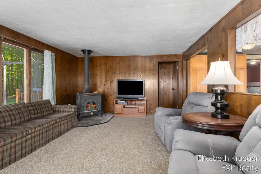 5594 Maple Street, Newaygo, MI 49337 - #3