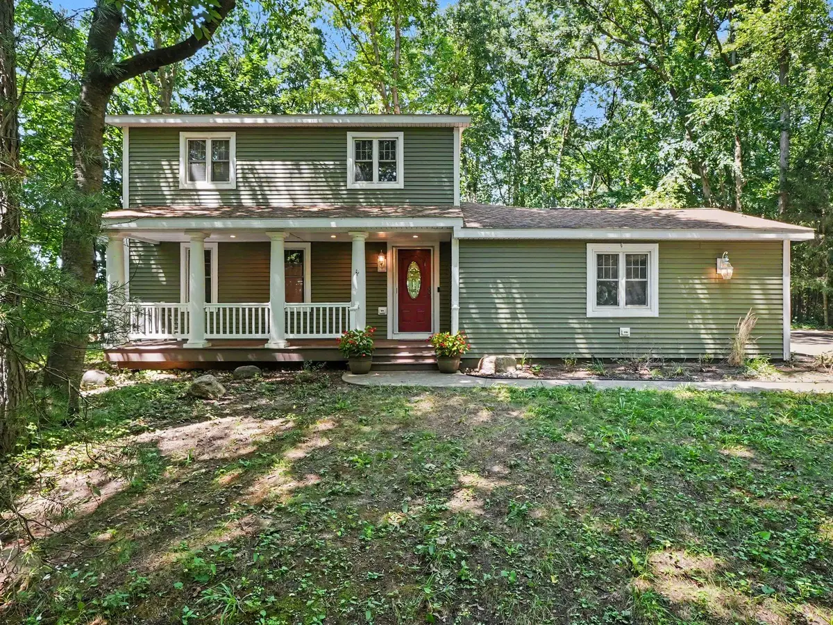 800 W Willis Road, Saline, MI 48176 - #1
