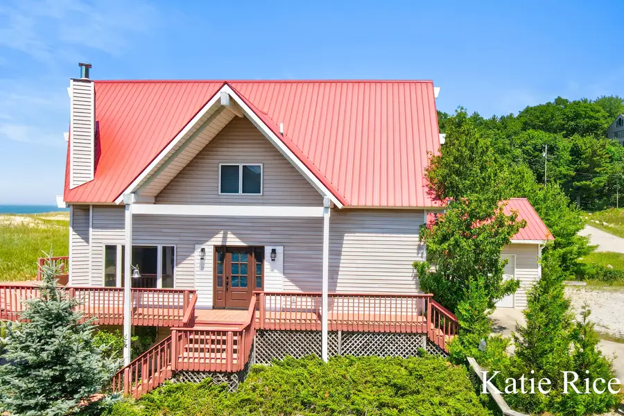 9221 W Thomas Road, Shelby, MI 49455 - #3