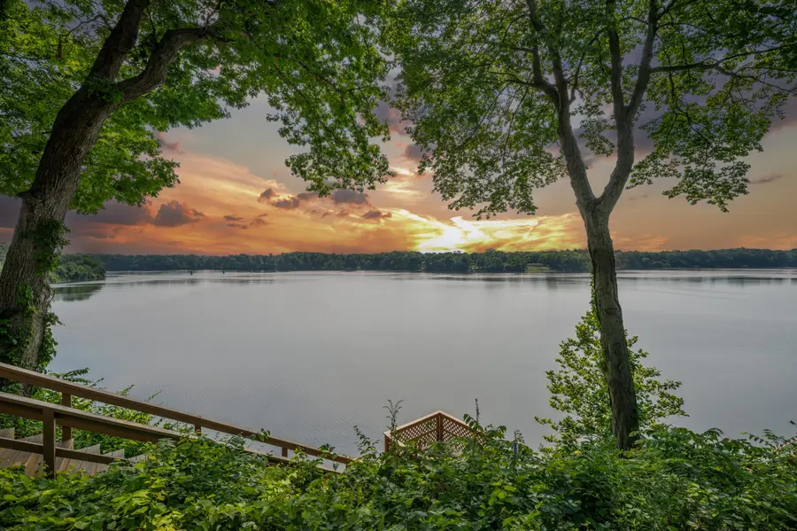 9895 Lakeview Drive, Berrien Springs, MI 49103 - #2