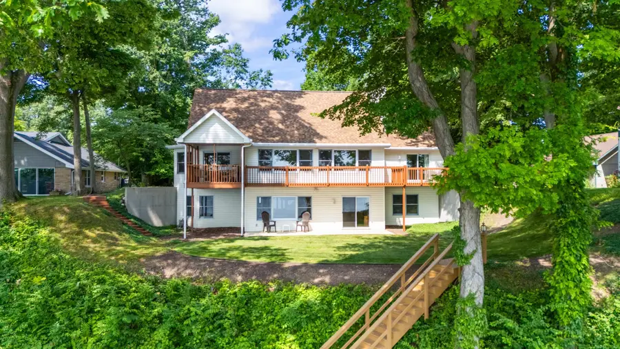 9895 Lakeview Drive, Berrien Springs, MI 49103 - #3