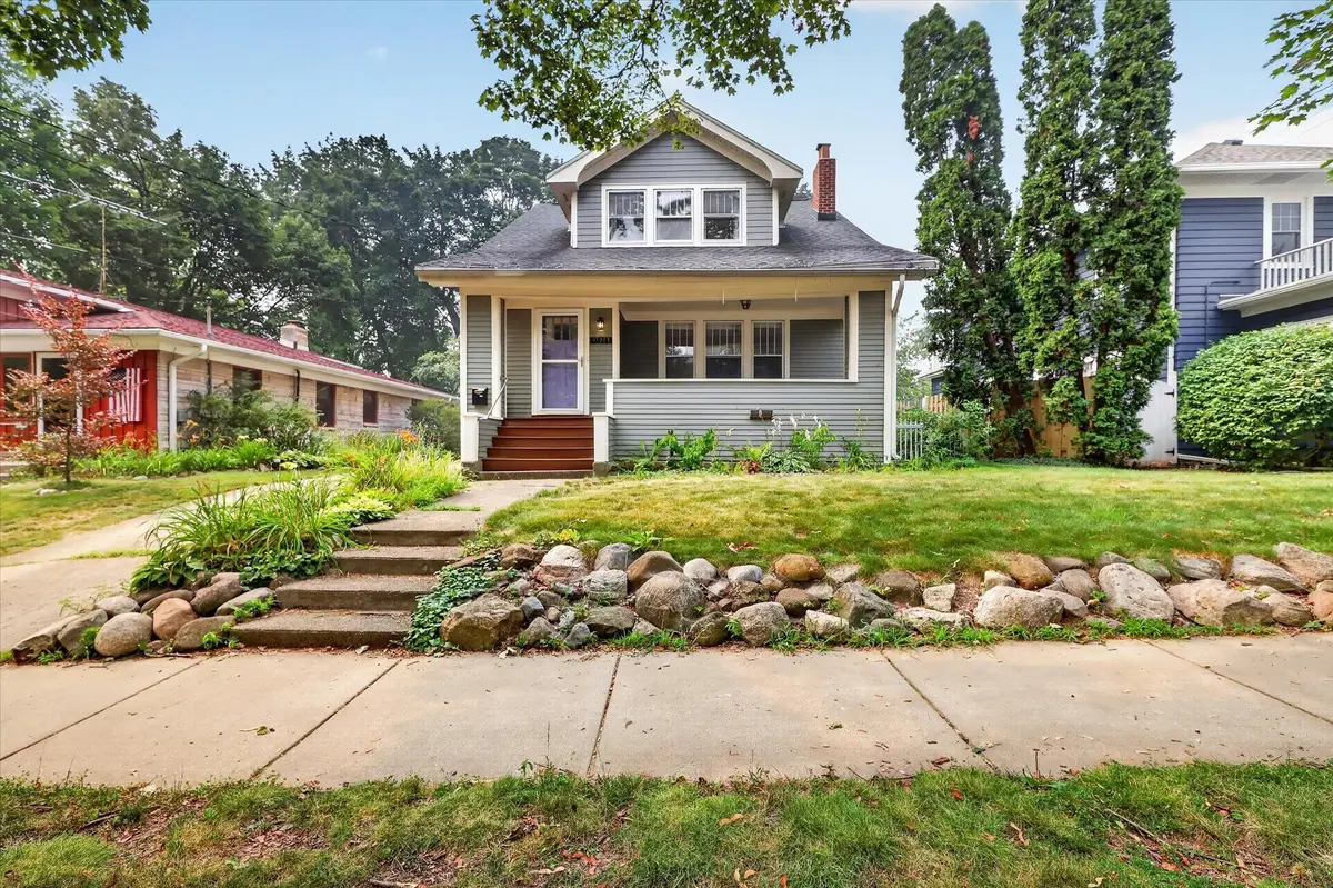 321 Inkster, Kalamazoo, MI 49001 - #1