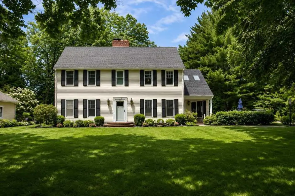 4698 Jamestown Drive, Stevensville, MI 49127 - #1