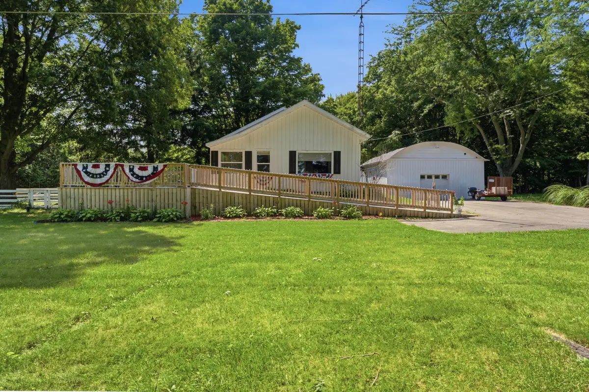4136 Pier Road, Benton Harbor, MI 49022 - #1