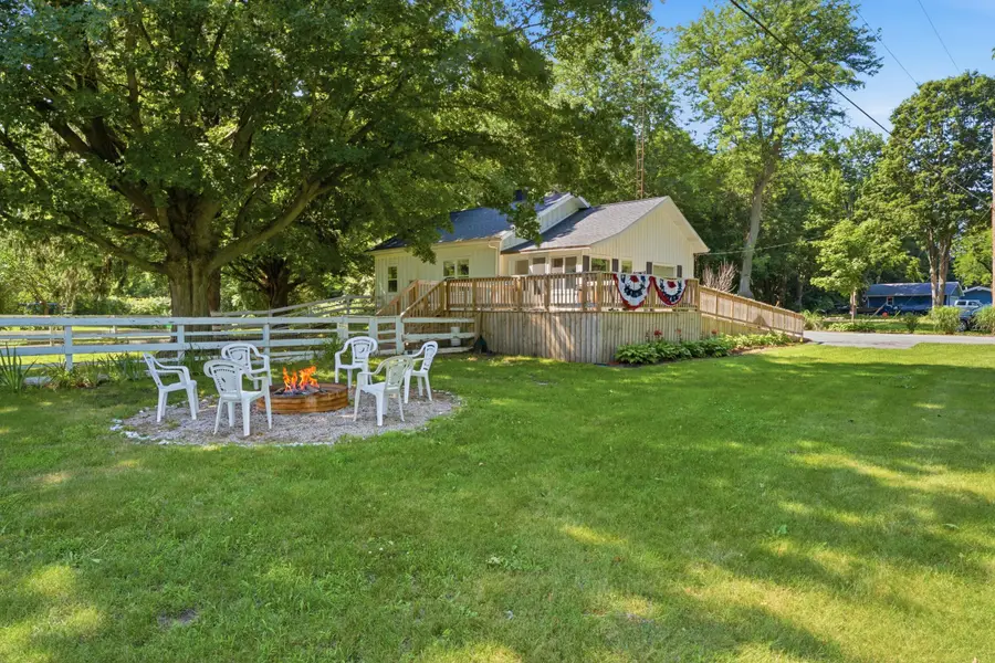 4136 Pier Road, Benton Harbor, MI 49022 - #3