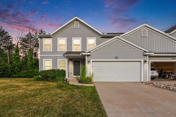 1040 Broken Ridge Drive, Lansing, MI 48917