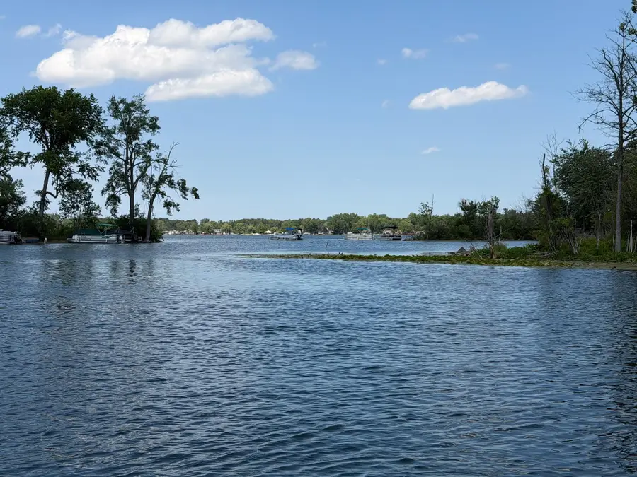 8779 Lagoon Drive, Brighton, MI 48116 - #2