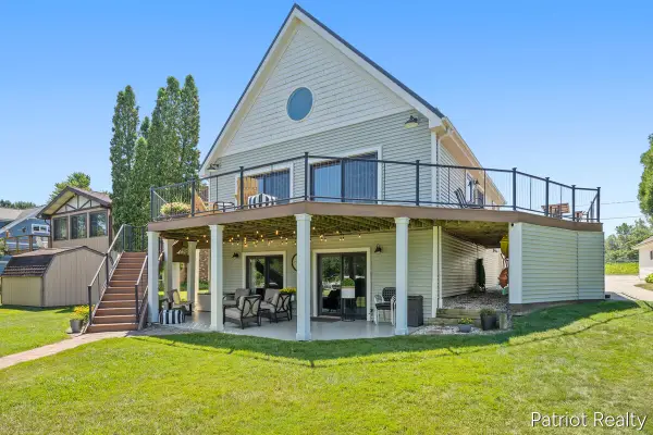 5683 E 92nd Street, Newaygo, MI 49337