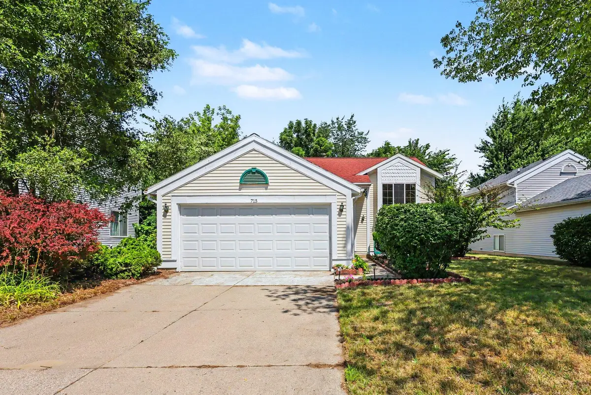 715 Springwood Drive Se, Kentwood, MI 49548 - #1