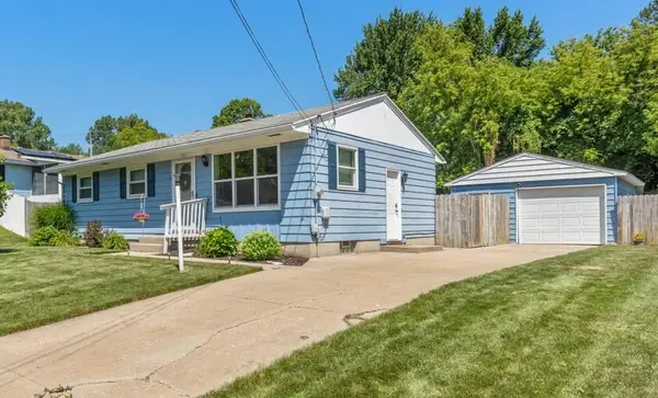 1001 Coventry Drive Nw, Grand Rapids, MI 49544
