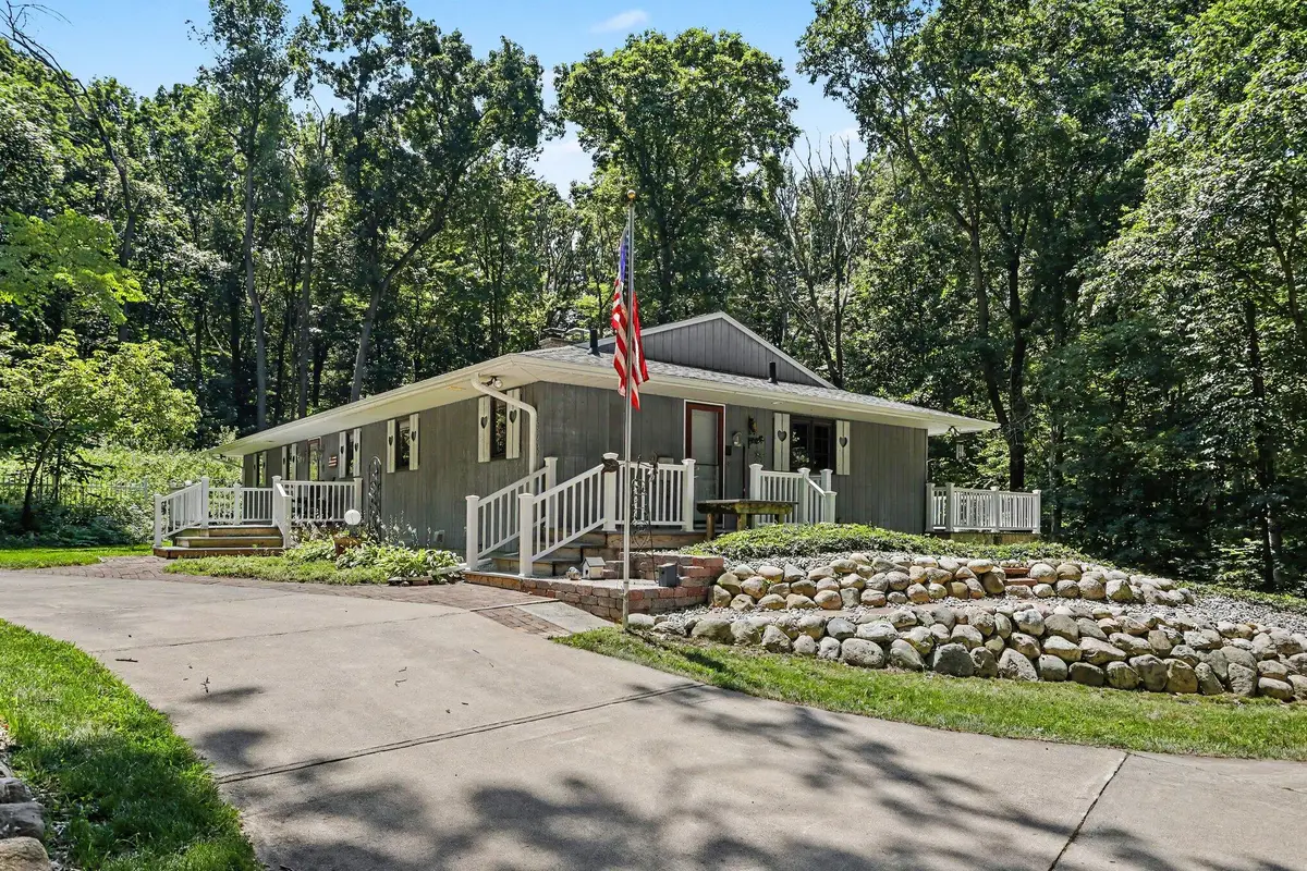 8775 W S Avenue, Schoolcraft, MI 49087 - #1