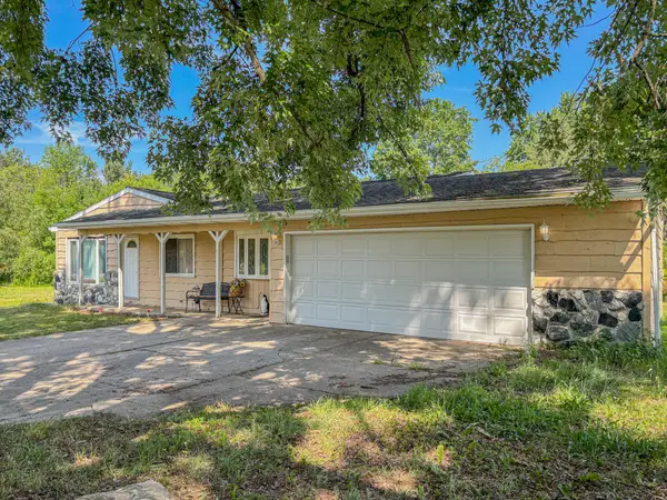 1032 Birdie Drive, Lake Isabella, MI 48893