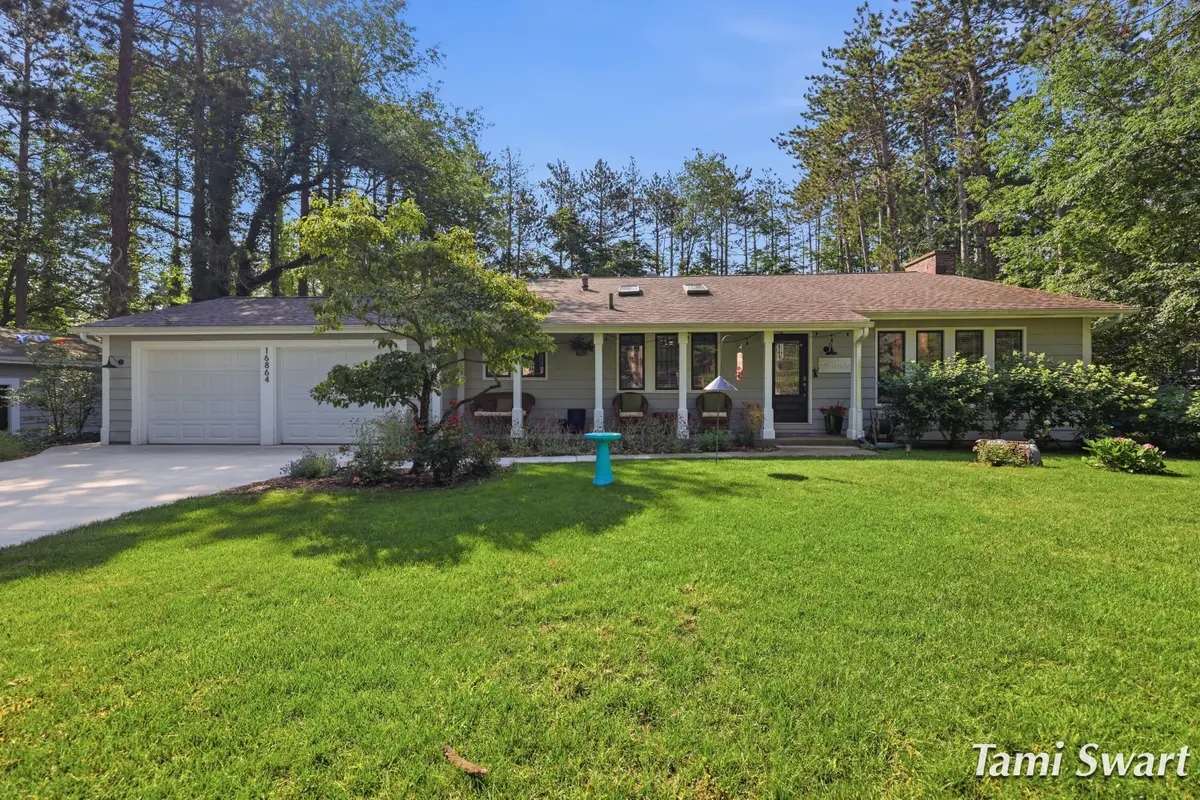 16864 Timber Dunes Drive, Grand Haven, MI 49417 - #1