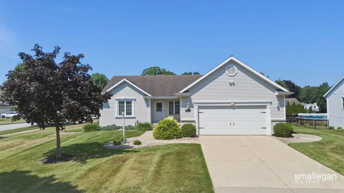 1017 Sunset Hills Court Nw, Grand Rapids, MI 49534 - #1