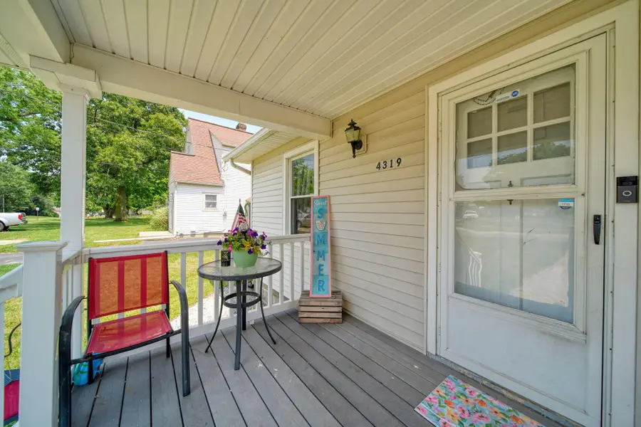 4319 Francis Street, Jackson, MI 49203 - #2
