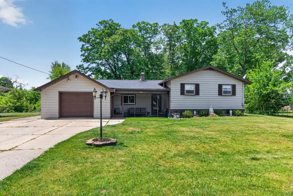 1180 Herbert J Avenue, Jackson, MI 49202 - #1