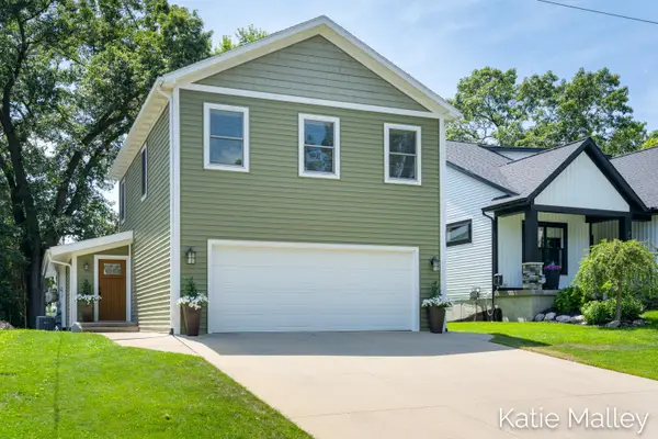 7353 Davies Drive Ne, Rockford, MI 49341