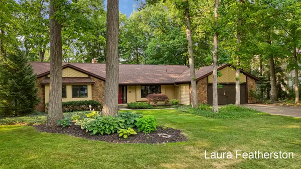 2091 Northridge Drive Ne, Grand Rapids, MI 49525
