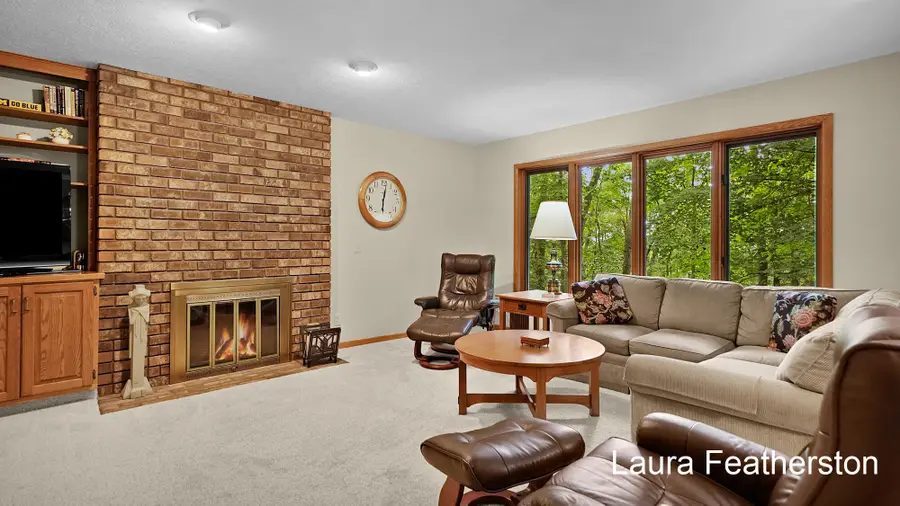 2091 Northridge Drive Ne, Grand Rapids, MI 49525 - #2