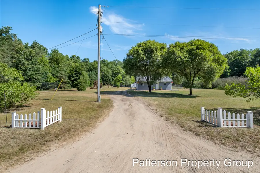 11322 Hall Road, Ravenna, MI 49451 - #2
