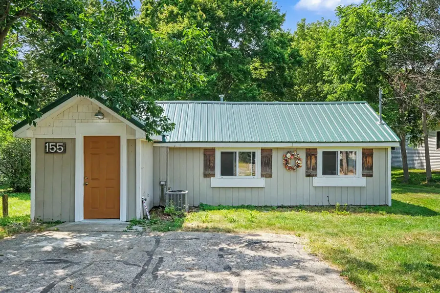 155 N 5th Street Ne, Cedar Springs, MI 49319 - #3