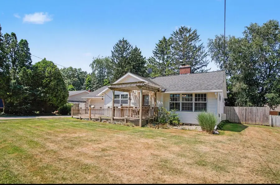 1017 Pearl Street, Belding, MI 48809 - #2