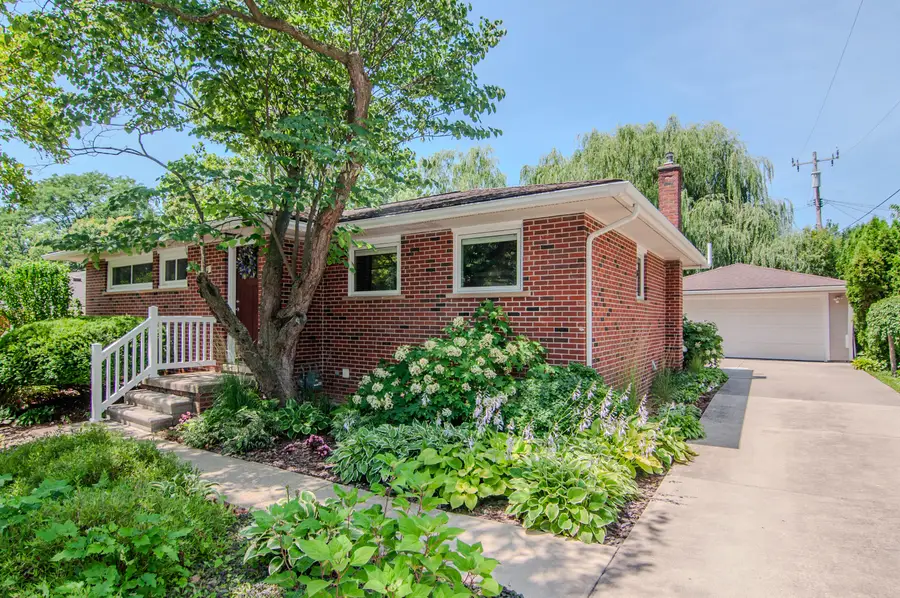 1712 Barrington Place, Ann Arbor, MI 48103 - #3