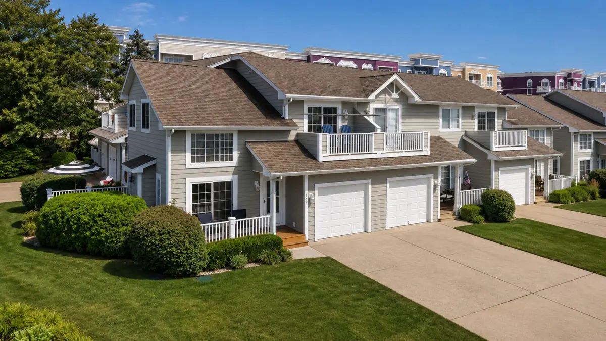 119 E Water Street, New Buffalo, MI 49117 - #1