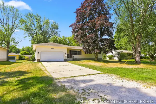 1431 Getz Road, Norton Shores, MI 49441
