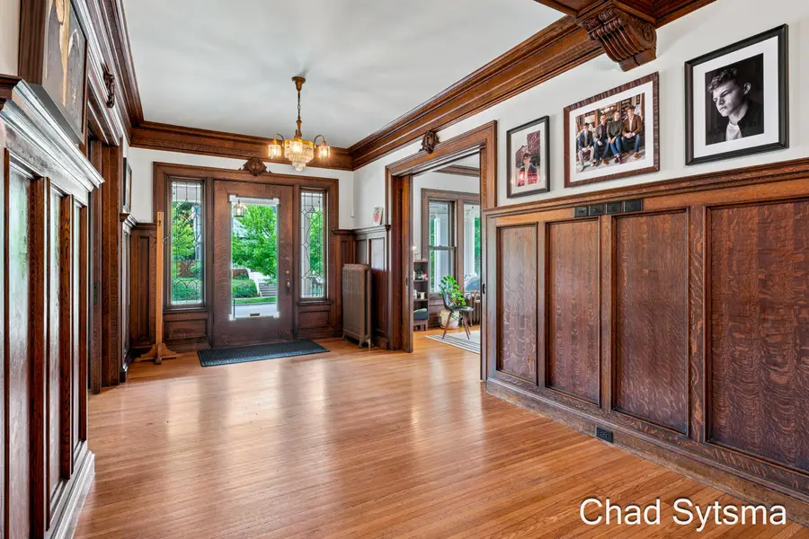 703 Madison Avenue Se, Grand Rapids, MI 49503 - #2