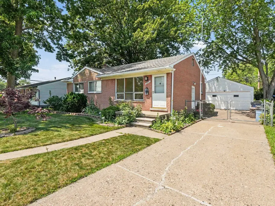 32740 Grandview Avenue, Westland, MI 48186 - #2