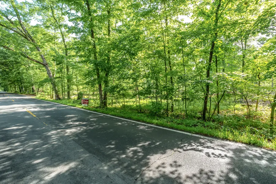 10905 E Shore Drive, Portage, MI 49002 - #2