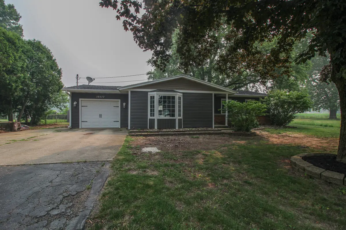 10577 S Sprinkle Road, Vicksburg, MI 49097 - #1